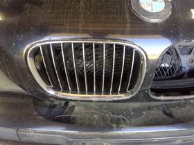 104-59848r Passenger Right Grille Upper Chrome Fits 97-00 Bmw 540i 243938