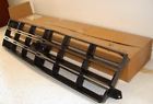 1565680 General Motors Nos Black Grill Chevy Pickup Blazer Genuine Gm