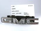 328944 Gm Pickup Suburban Front Grille Nameplate