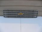 3781371 Mopar 1975-76 Chrysler Newport Grille Nos