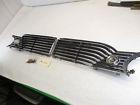 536072 Rh Pontiac Grille Left And Right Oem