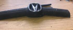 75705-sepa-a000-22 Acura Grill Insert With Emblem Oem