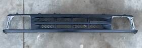 Ub39-50-710 Aftermarket Products Mazda P/u B2000 B2200 Ute 2wd 4wd Model 1985 94 Front Grille Oem