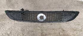 Am-2211571102 Am Autoparts Front Upper Grille Fits 2013-2015 Smart Fortwo Oem #256