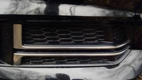 104-60736r Audi Passenger Grille Sedan Ends Bumper Mounted Fits 17-18 A4 1610894