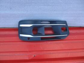 4m0807682 Audi 2017 - 2019 Q7 Front Right Side Bumper Fog Light Cover Oem