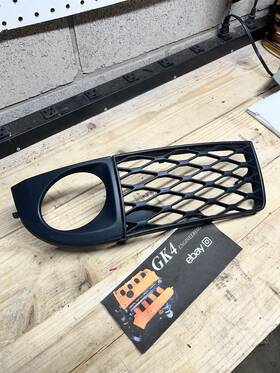 4z7807682 Audi Allroad C5 01-05 Front Fog Light Grill Bezel Right Side Genuine Oem Vent