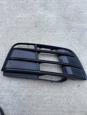 80a807682f Audi 2018-2020 Q5 S-line Oem Rh-front Bumper Grille