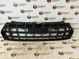 80a853692a Audi 2018-2020 Sq5 Front Bumper Grille Reinforcement Center Oem Note