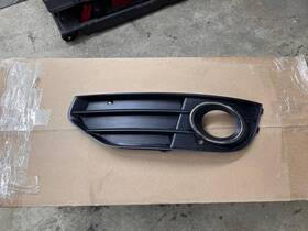 8k0807681j Audi Genuine A4 B8 Allroad 10-16 Bumper N/s Left Fog Light Grille