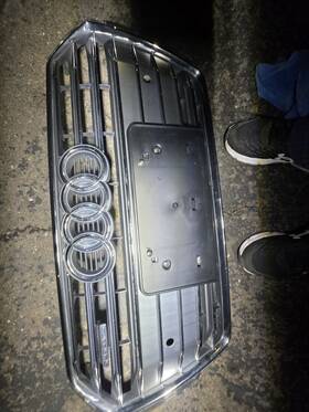 Audi 8w0853651ab Ome Front Grill Compatible With A 2017 A4 Quattro 2.0 Premium Plus