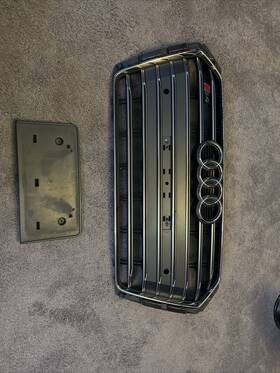 8wo.853.651.m Audi B9 S4 Grille With License Plate Holder. Fits 2017-2019 A4/s4. Original