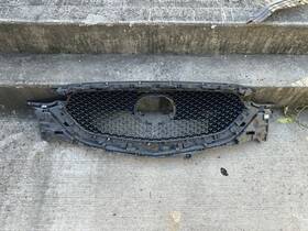 Ber397995 Berliii For 2017-2021 Mazda Cx5 Black Grill Front Bumper Grille Oem