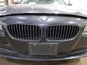 104-51087r Bmw Rh Passenger Side Lower Grille 2011 550i Sku#4002831
