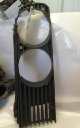 104-58059l Bmw Driver Left Grille Convertible Sides Fits 87-93 325i 22082