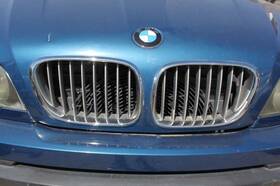 104-58938r Bmw Passenger Grille Upper Without Titanium Finish Fits 00-03 X5 44522 Car-rm