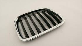 104-60390r Bmw Oem Grille For X1 Assy Right Chrm Blk-text Pitted