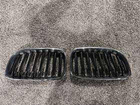 4a15cc8 Bmw 51 13 F22 F23 Genuine Oem Chrome Front Kidney Grille Set. Lh And Rh