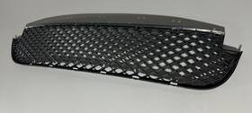 51113416203 Bmw 2007-2010 E83 X3 Front Bumper Lower Center Grille Black Oem