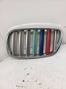 51113420089 Bmw Driver Grille Upper Bumper Mounted Fits 07-10 X3 1321265