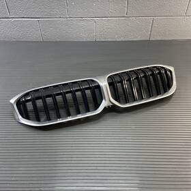 51115a1bf69 Bmw 2023 2024 330i G20 Front Bumper Upper Grille Oem Note Dd
