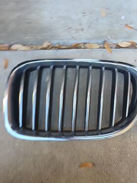 51117295297 Bmw 13-15 7 Series F01 F02 F04 Front Left Driver Hood Kidney Grille Chrome
