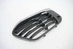 51117453988 Bmw 16-19 F48 X1 Right Passenger Side Lower Bumper Intake Grille Molding Oem
