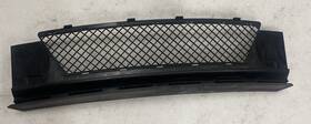 51130151008 Bmw Z4 E85 Front Bumper Lower Grill Oem