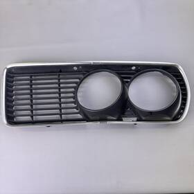 51131811483 Bmw 1972-1976 3.0 E3 Bavaria Left Driver Side Headlight Grill Grille Panel Oem