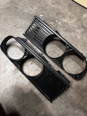 51131876092 Bmw Oem Headlight Grill Pair E30 318i 325i 325e 325ix M3 84-92