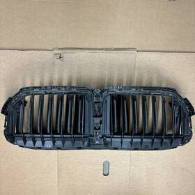 51135a21a99-01 Bmw 51135a21a99-02 750 740 Radiator Grille Shutter 2020 2021 2022 Oem Damage