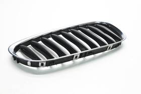 51137051958 Bmw 03-08 E85 Z4 Right Passenger Bumper Insert Grille Molding Chrome Oem