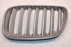 51137113737 Bmw 2000-2006 E53 X5 Front Upper Hood Grille Left Genuine Oem