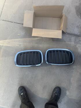 51137316061 Bmw X6 M Front Oem Grille 2014-2018 Driver And Passenger
