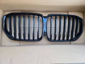51138096590 Bmw X5 19-23 Radiator Grille Assembly Black Oem