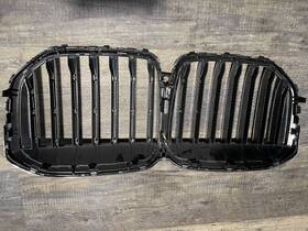 51138745730 Bmw Brand 2019-2022 G07 X7 Front Grille Used- Like New