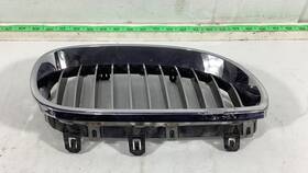 7027062 Bmw 2012-2016 328i Front Right Side Grille Bumper Upper Chrome Oem