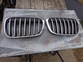 7383365 Bmw 2016-2019 X1 Pair L/r Front Upper Grilles Kidney Chrome Oem 5111