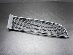 7903674 Bmw 2009 2010-2015 750 Front Bumper Right Side Fog Light Cover Grill Oem