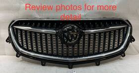 42353747 Buick 2017 - 2022 Encore Oem Upper Black Chrome Grille Grill Without Emblem