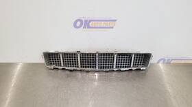 104-02054 Cadillac 14 Escalade Platinum Lower Front Grille