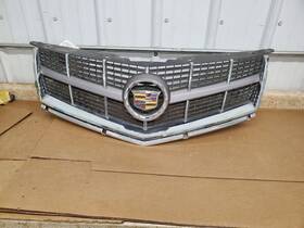 104-02225 Cadillac Grille Upper Fits 10-12 Srx