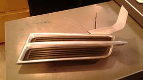 104-02537l Cadillac Driver Grille Lower Ends With Led Daytime Running Lamps Fits 13-17 Xts 735797