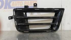 104-11436r Cadillac 16-19 Ats V Series Oem Passenger Right Lower Grille