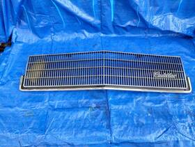 104-223 Cadillac 1985 1986 Deville Grille With Emblem