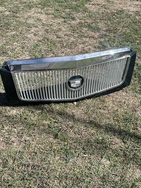 104.gm6j06 Cadillac 2002-2006 Escalade E&g Classics Vertical Front Bumper Grille Oem Green