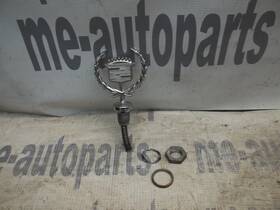 1607857 Cadillac Hood Ornament Emblem Crest Wreath Chrome Oem Vintage