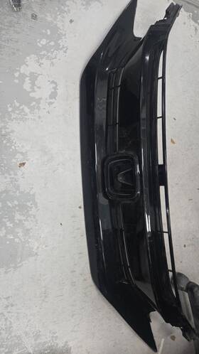 C-02hgl1301ebk Carlights 16-18 Honda Civic 10th Glossy Black Front Hood Grille Mesh Factory Style
