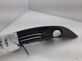 10339893 Chevrolet Passenger Grille With Fog Lamps Lower Ends 06-11 Impala