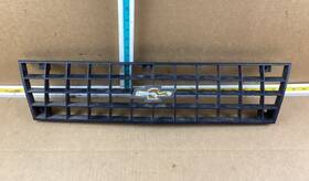 104-00242b Chevrolet 1984-1987 Cavalier Front Bumper Grille